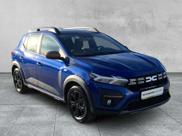 Fahrzeugbild eines Dacia Sandero