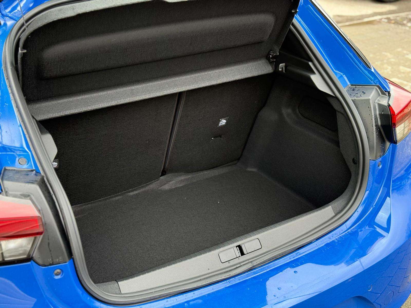 Fahrzeugbild eines Opel Corsa