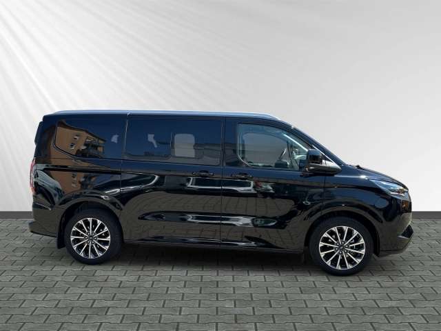 Fahrzeugbild eines Ford Tourneo Custom