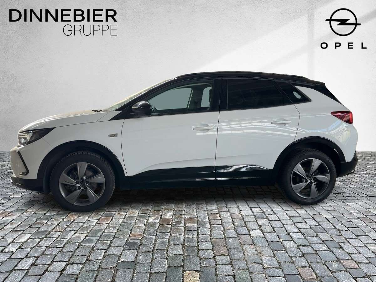 Fahrzeugbild eines Opel Grandland X