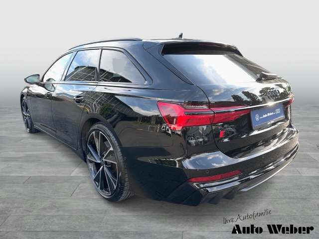 Fahrzeugbild eines Audi S6