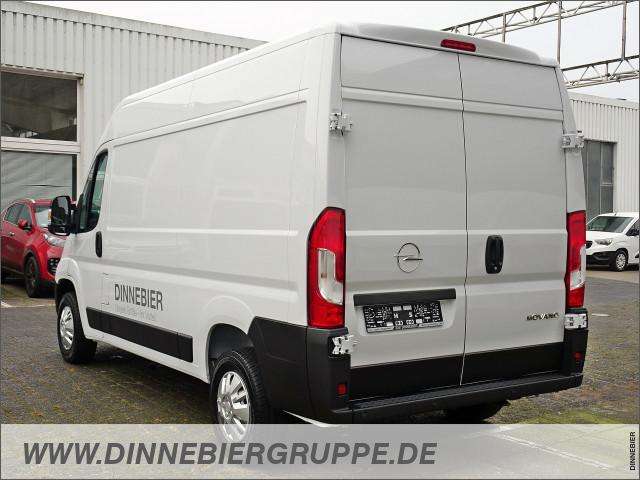 Fahrzeugbild eines Opel Movano