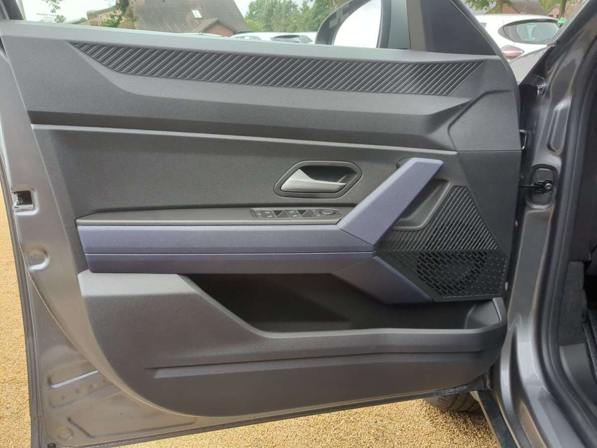 Fahrzeugbild eines Dacia Duster