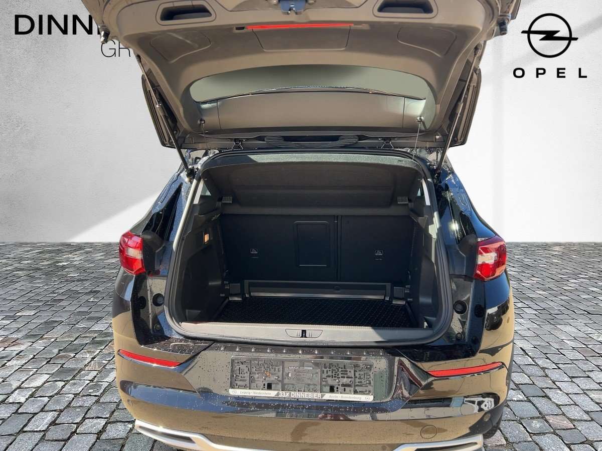 Fahrzeugbild eines Opel Grandland X