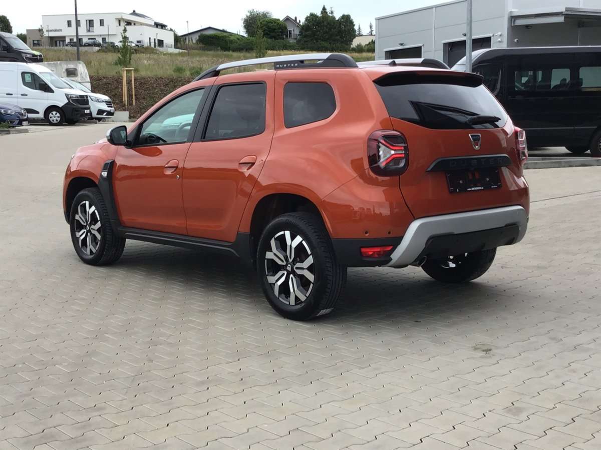Fahrzeugbild eines Dacia Duster