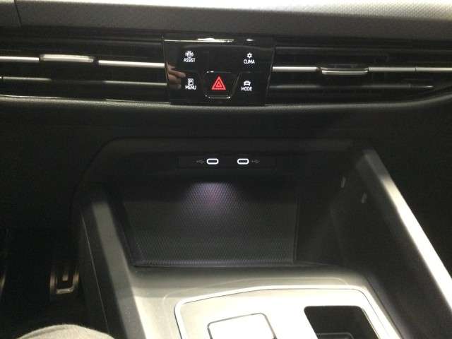 Fahrzeugbild eines Volkswagen Golf