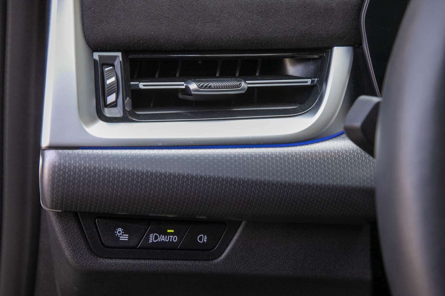 Fahrzeugbild eines BMW X1