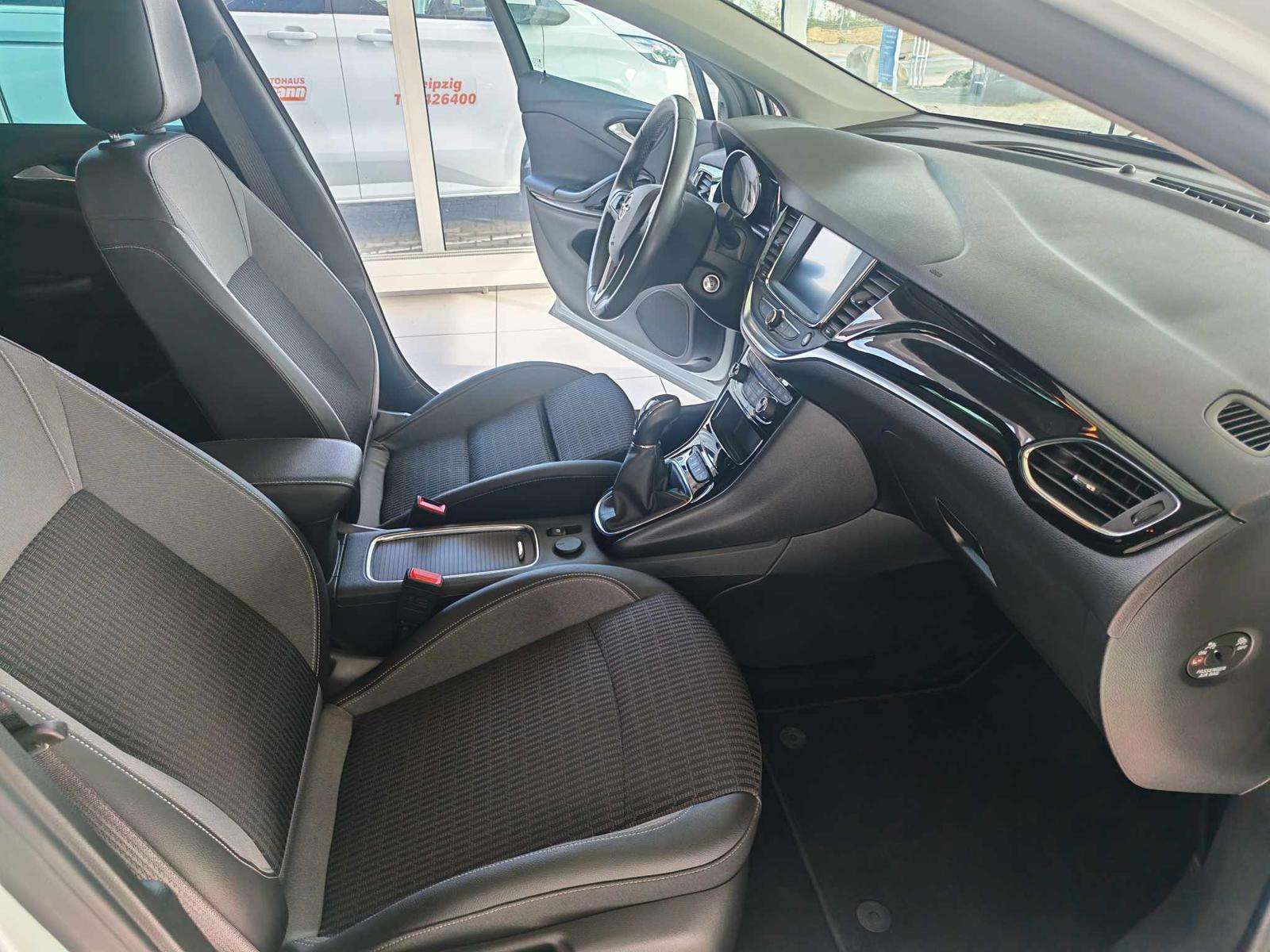 Fahrzeugbild eines Opel Astra