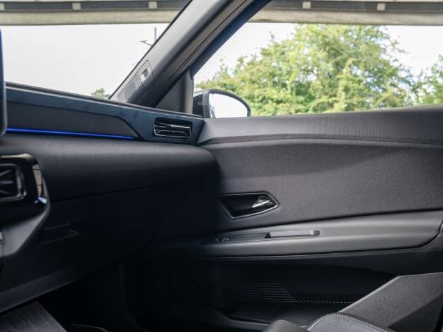 Fahrzeugbild eines Nissan Micra