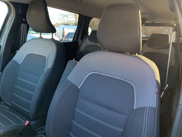 Fahrzeugbild eines Dacia Jogger