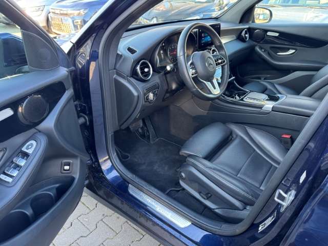 Fahrzeugbild eines Mercedes-Benz GLC