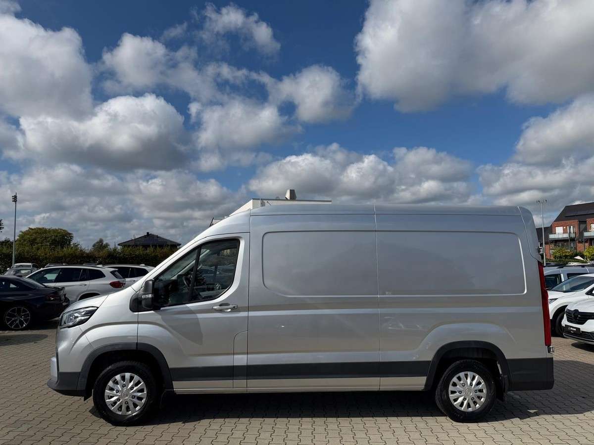 Fahrzeugbild eines Maxus Deliver 9