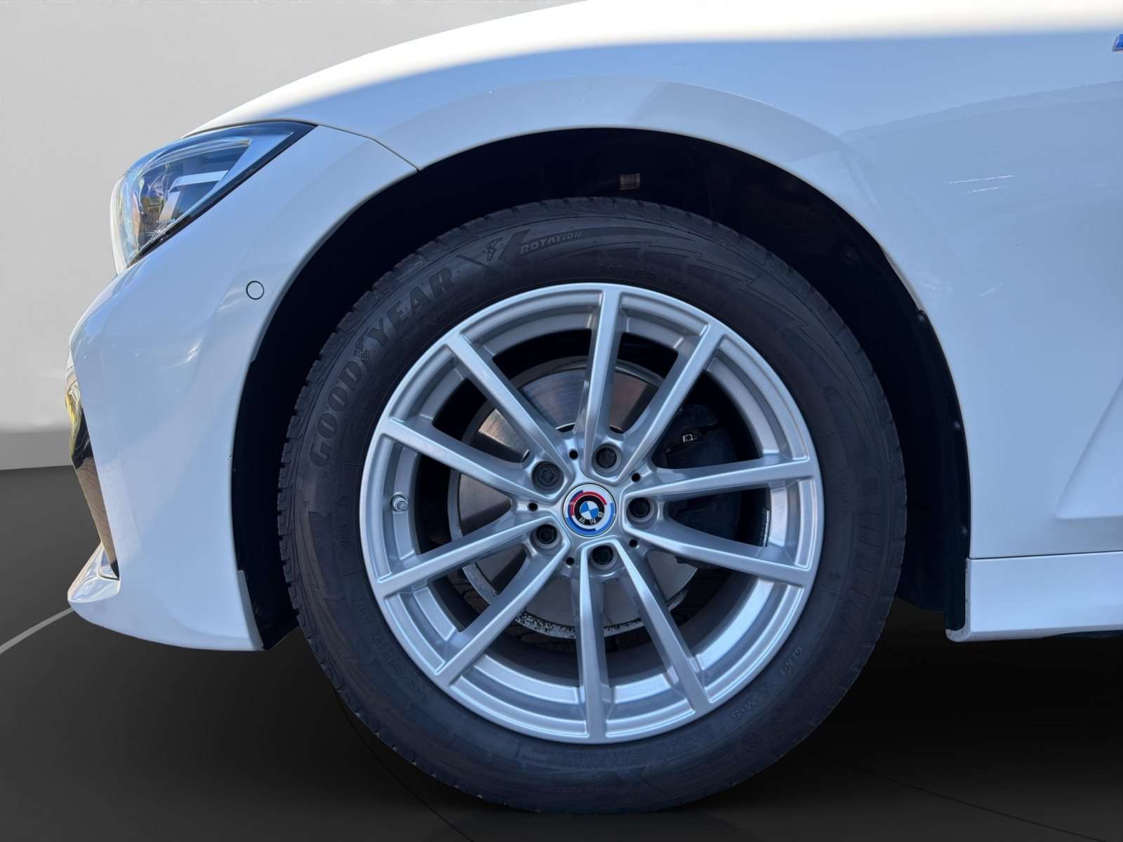 Fahrzeugbild eines BMW 3er-Reihe