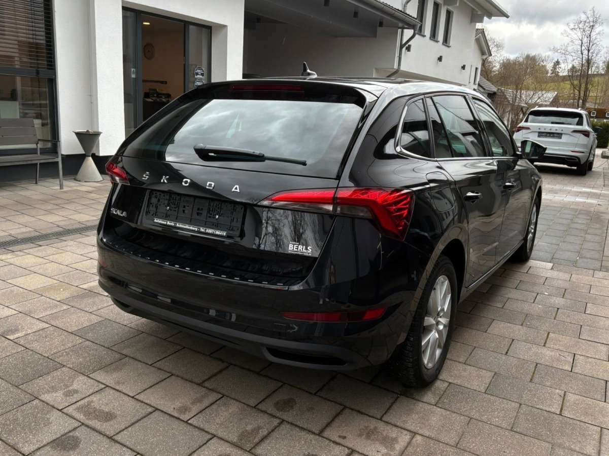 Fahrzeugbild eines Skoda Scala