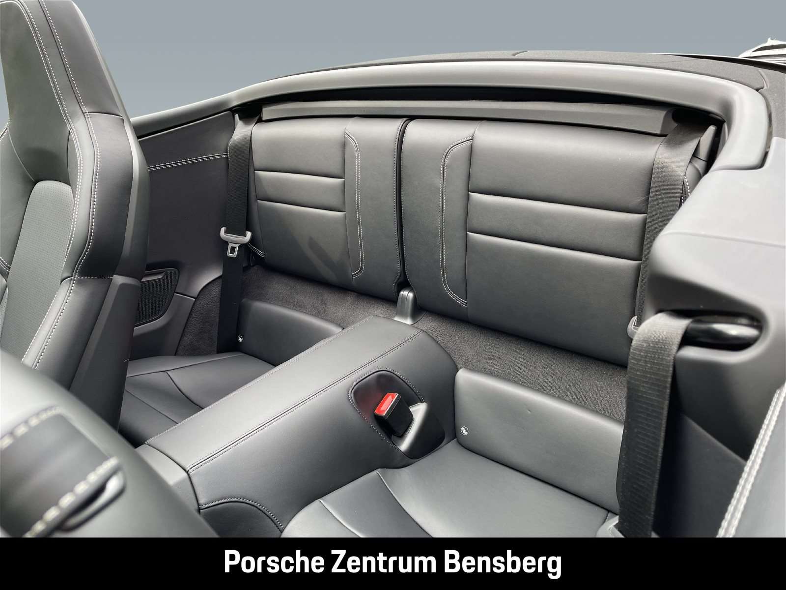 Fahrzeugbild eines Porsche 911