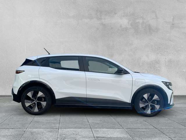 Fahrzeugbild eines Renault Megane E-TECH