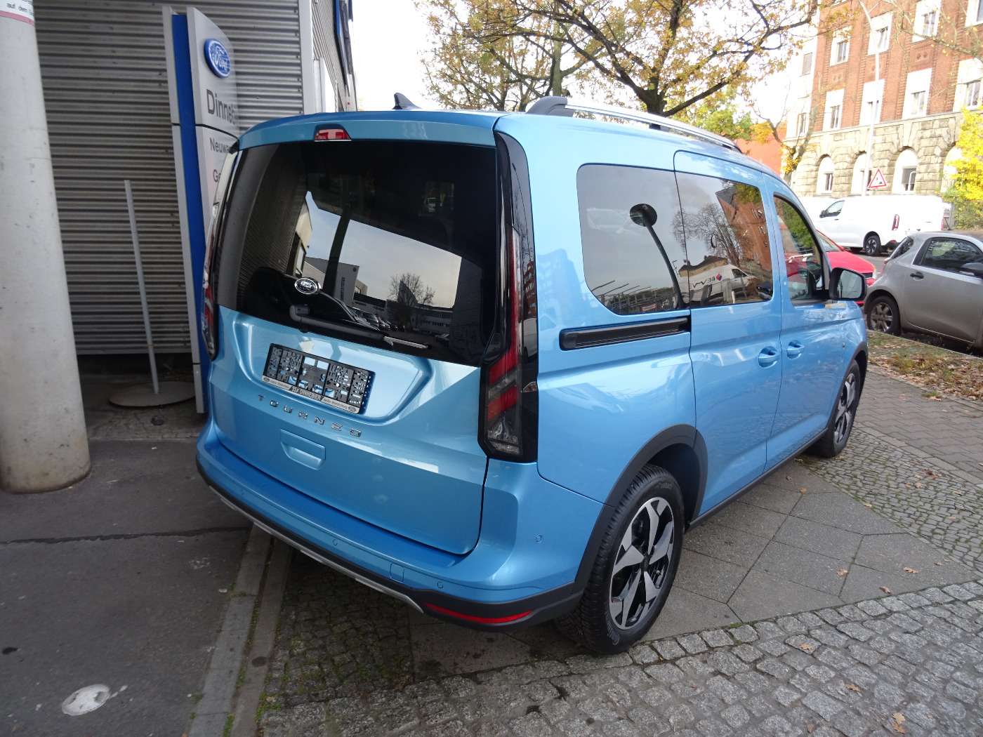 Fahrzeugbild eines Ford Tourneo Connect