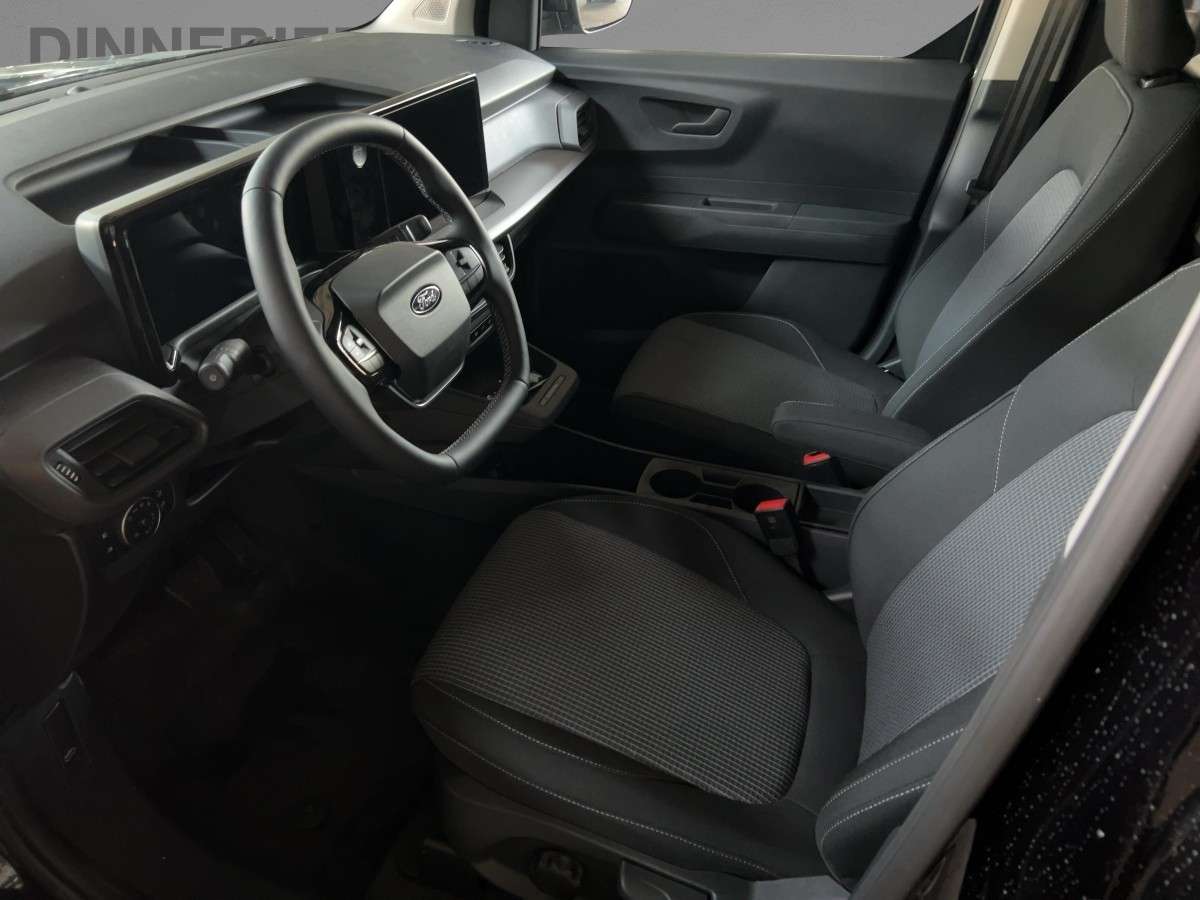 Fahrzeugbild eines Ford Transit Courier