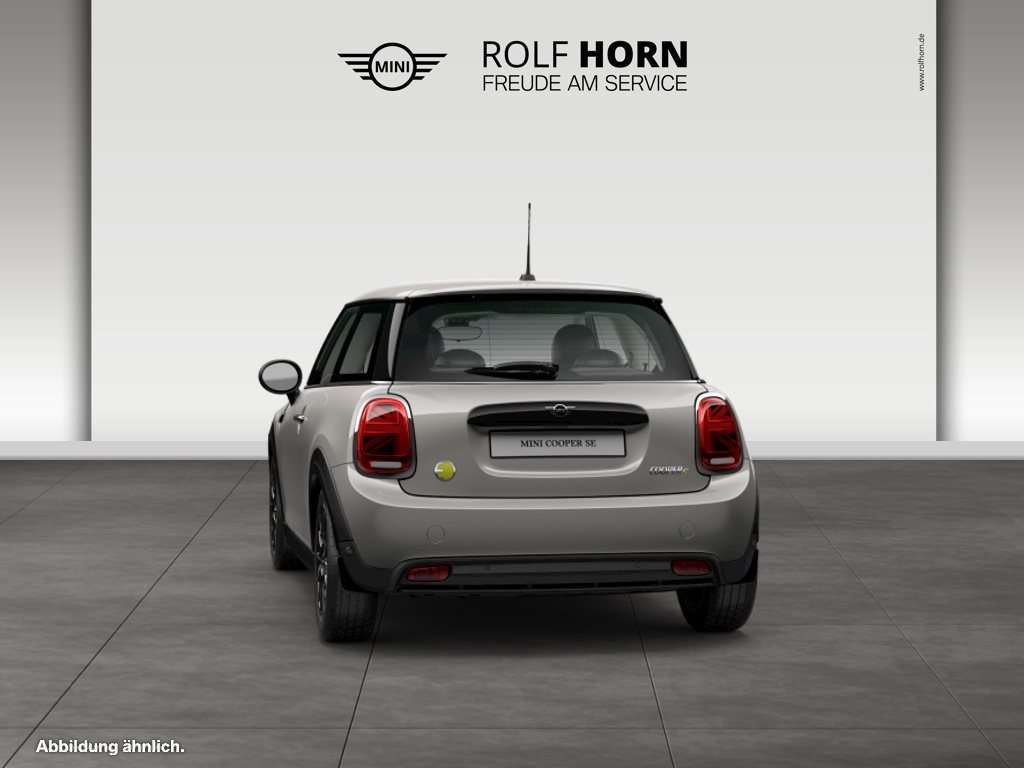 Fahrzeugbild eines MINI COOPER SE