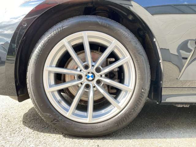 Fahrzeugbild eines BMW 3er-Reihe