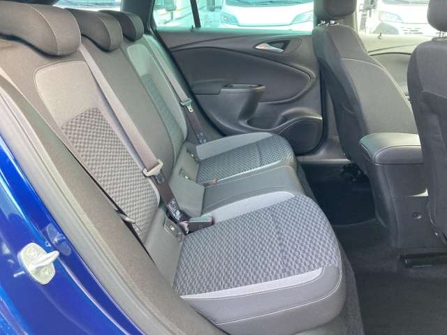 Fahrzeugbild eines Opel Astra