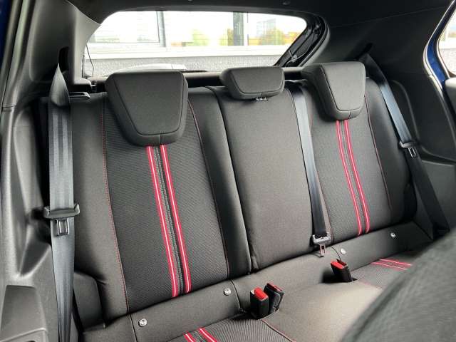 Fahrzeugbild eines Opel Corsa