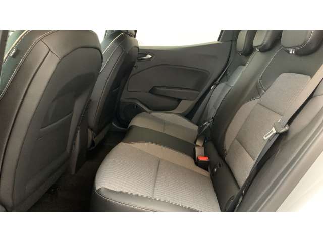 Fahrzeugbild eines Renault Clio