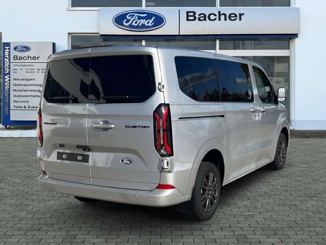 Fahrzeugbild eines Ford Transit Custom