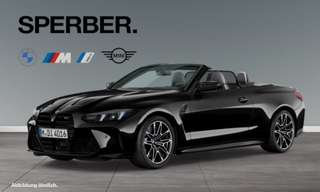 Schräge Frontansicht auf einen BMW 4er-Reihe , freigestellt