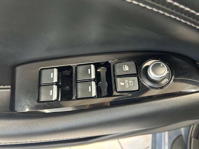 Fahrzeugbild eines Mazda Mazda6