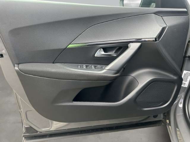 Fahrzeugbild eines Peugeot 2008