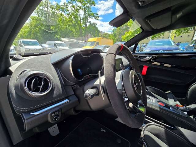 Fahrzeugbild eines Alpine A110