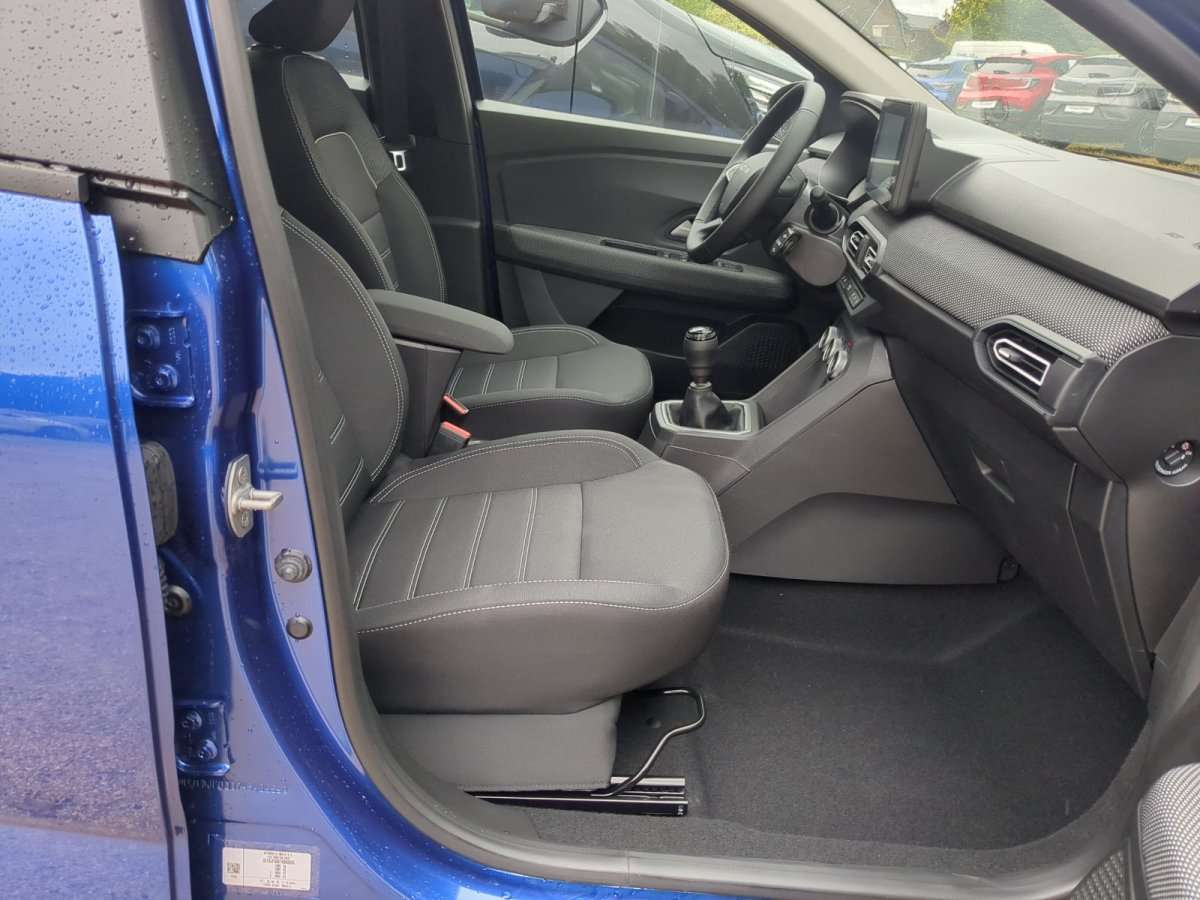 Fahrzeugbild eines Dacia Sandero