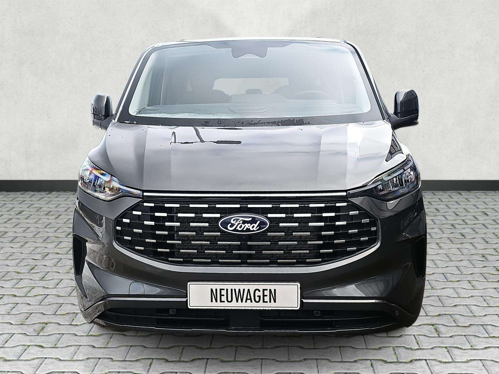 Fahrzeugbild eines Ford Tourneo Custom