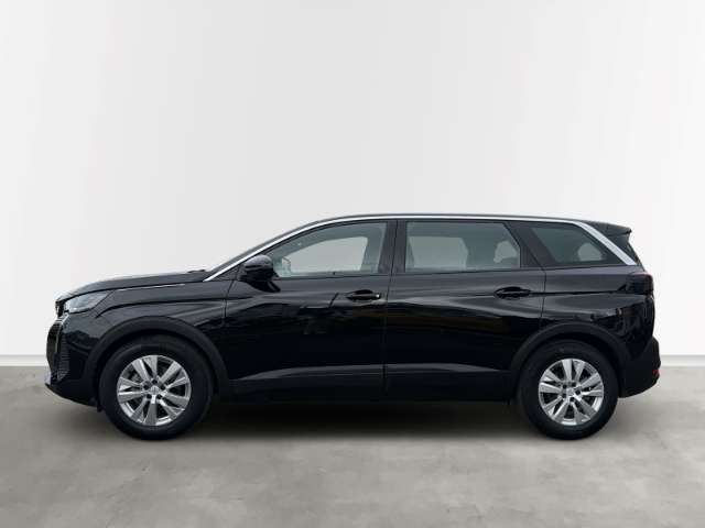 Fahrzeugbild eines Peugeot 5008