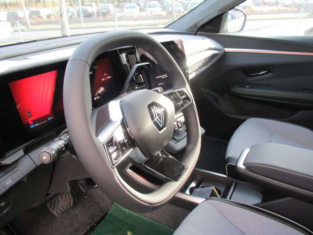 Fahrzeugbild eines Renault Scenic E-TECH