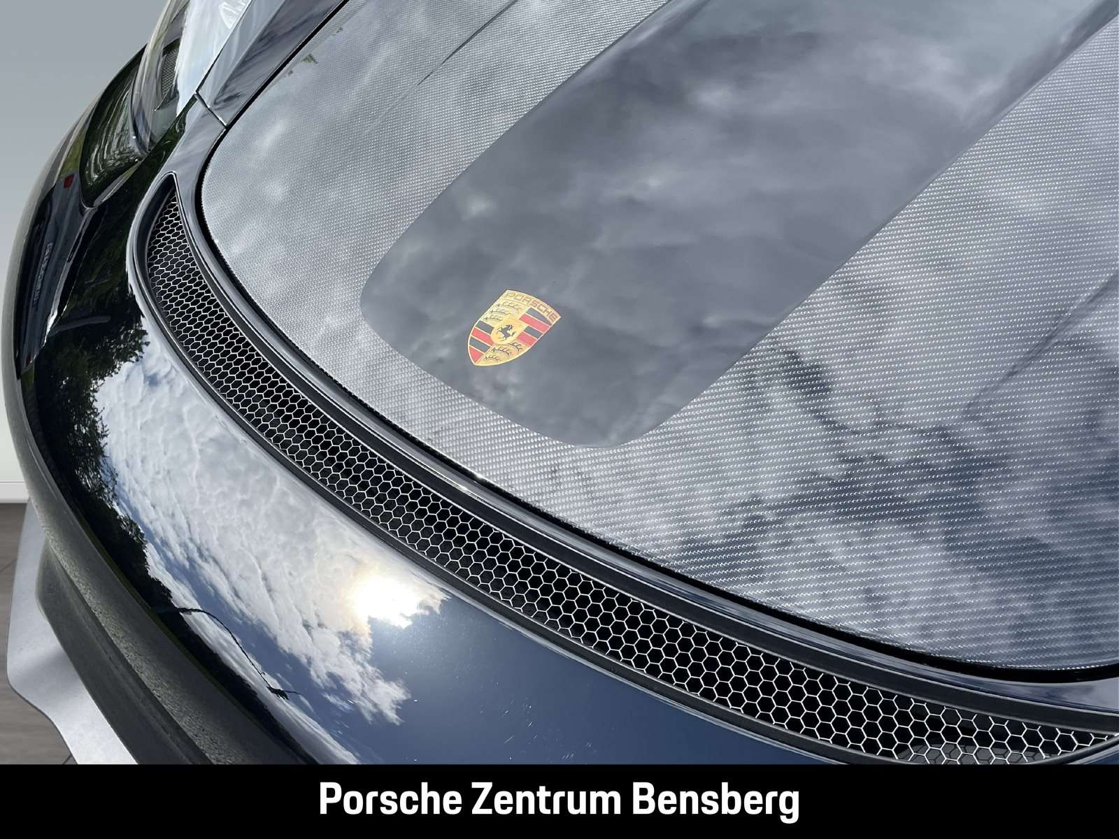 Fahrzeugbild eines Porsche Cayman
