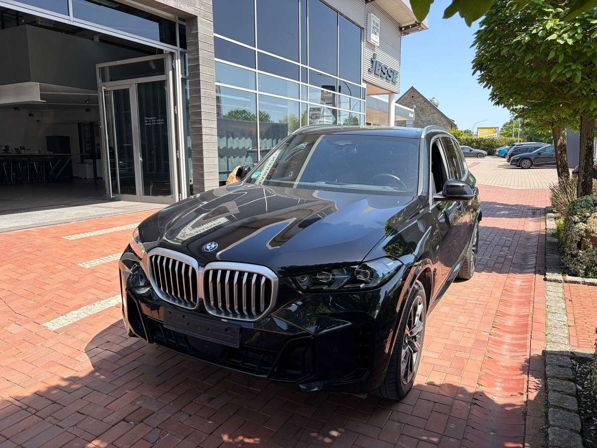 Fahrzeugbild eines BMW X5