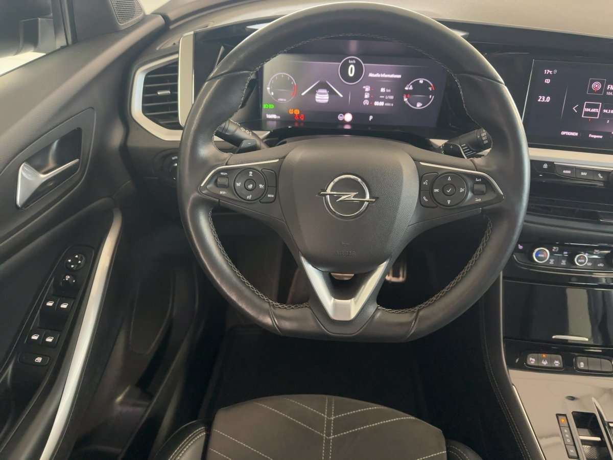 Fahrzeugbild eines Opel Grandland X