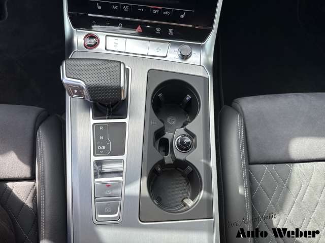 Fahrzeugbild eines Audi S6