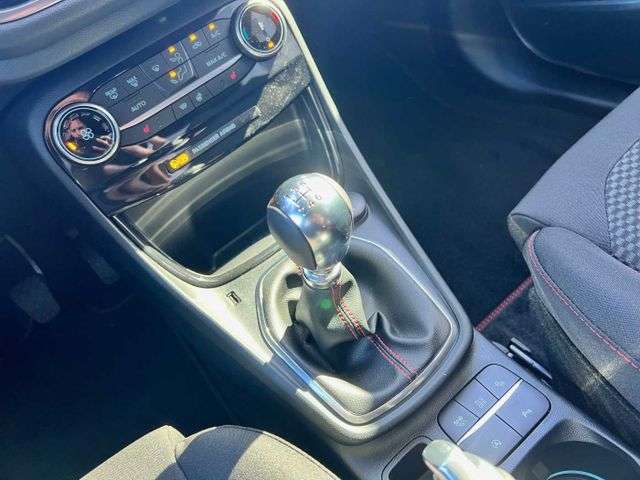 Fahrzeugbild eines Ford Puma