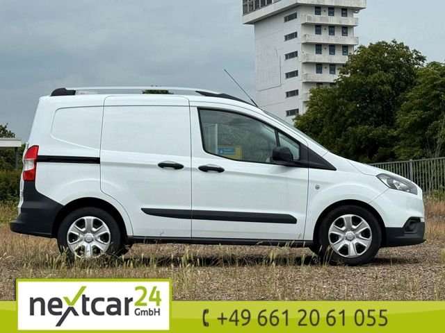 Fahrzeugbild eines Ford Transit