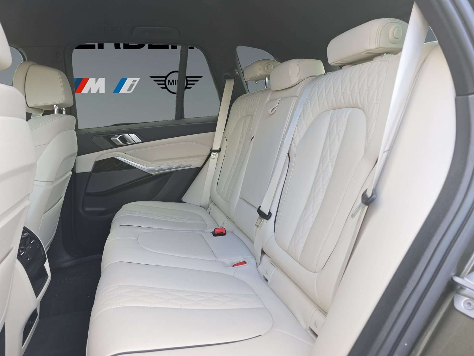 Fahrzeugbild eines BMW X5