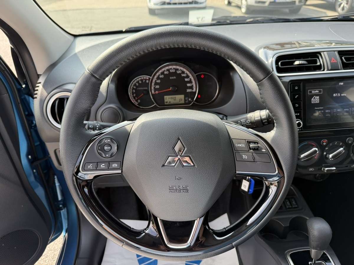 Fahrzeugbild eines Mitsubishi Space Star