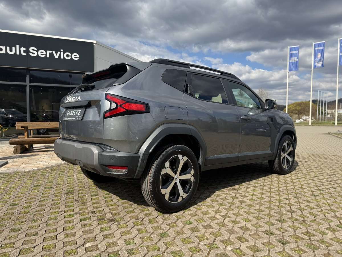 Fahrzeugbild eines Dacia Duster