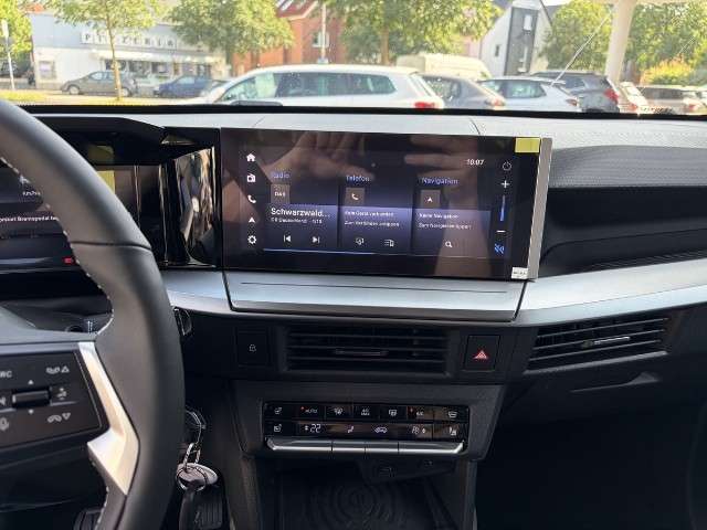 Fahrzeugbild eines Opel Frontera