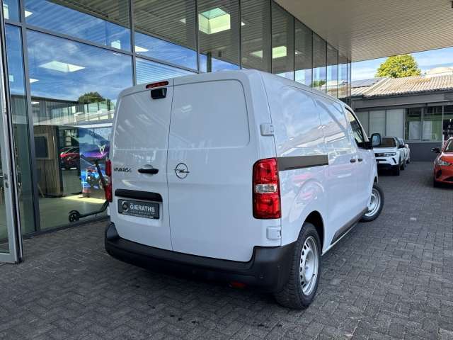 Fahrzeugbild eines Opel Vivaro