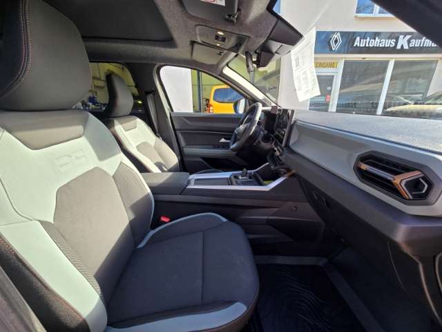 Fahrzeugbild eines Dacia Bigster