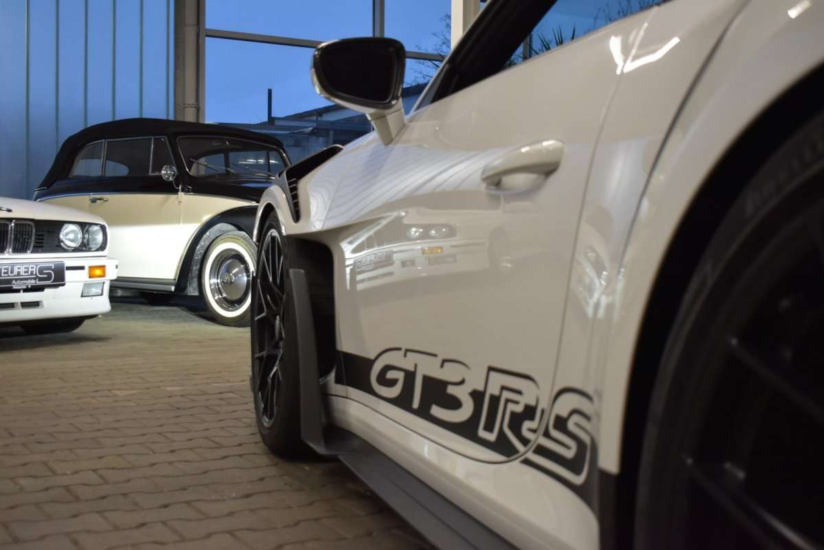 Fahrzeugbild eines Porsche 911