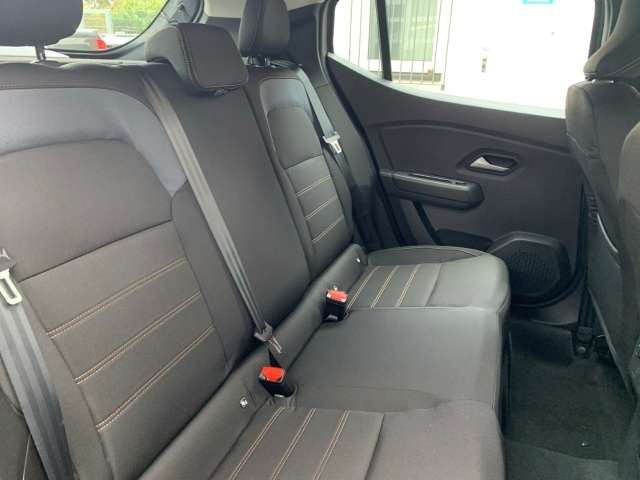 Fahrzeugbild eines Dacia Sandero